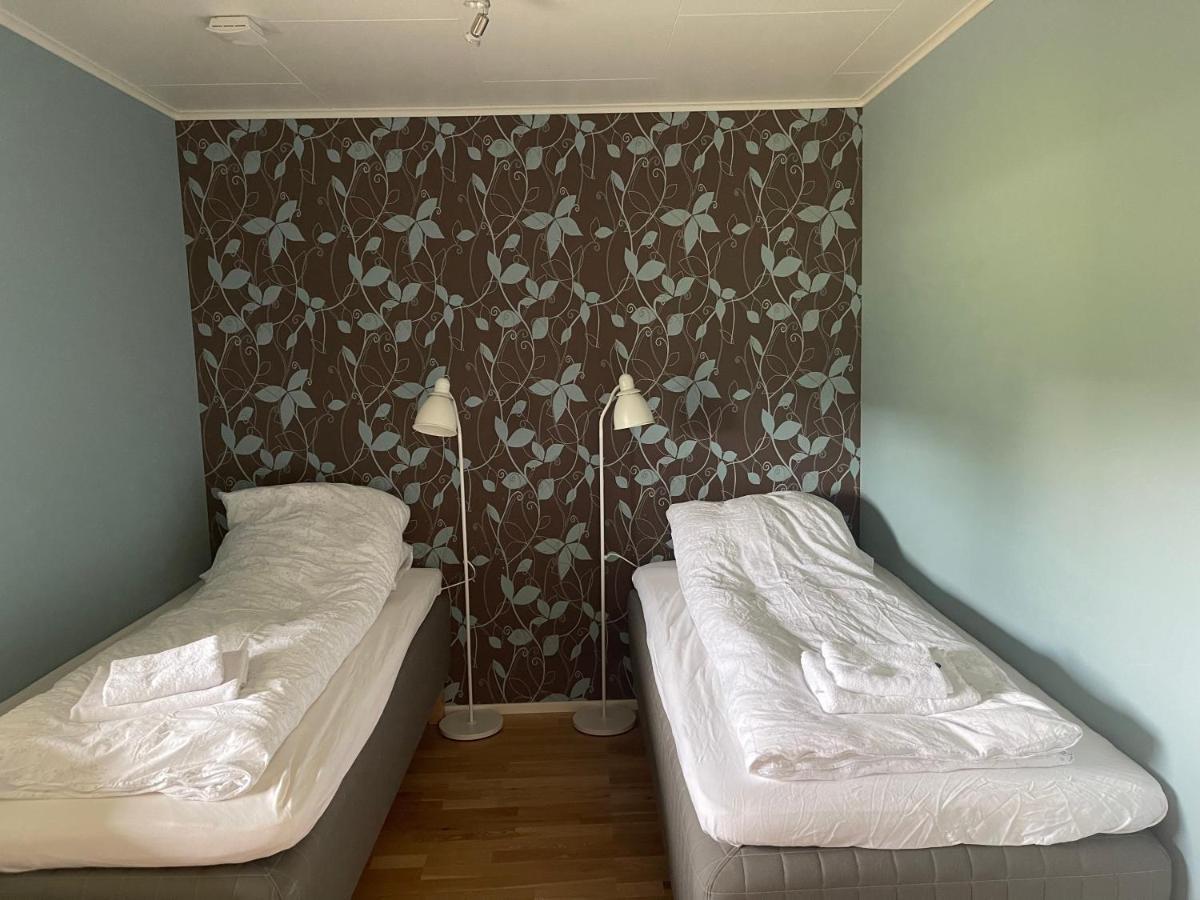 Pa Taket Overnatting Sørkjosen Exterior foto